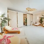 Cozy Two Bedroom In Caesar & Spa, Long 公寓 *
