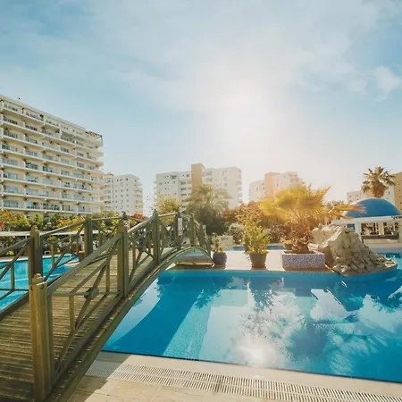 Cozy Two Bedroom In Caesar & Spa, Long アパート Perivolia tou Trikomou