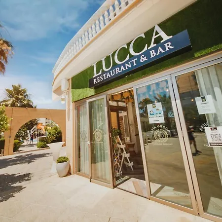 Apartmán Cozy Two Bedroom In Caesar & Spa, Long