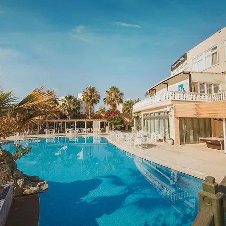 Cozy Two Bedroom In Caesar & Spa, Long Apartmán Perivolia tou Trikomou