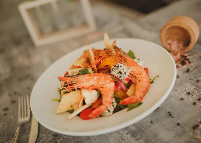 Cozy Two Bedroom In Caesar & Spa, Long Apartmán Perivolia tou Trikomou