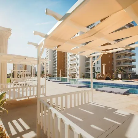 Cozy Two Bedroom In Caesar & Spa, Long Apartman