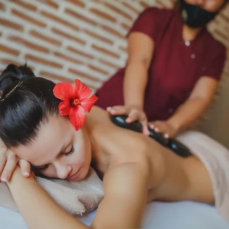 Cozy Two Bedroom In Caesar & Spa, Long Διαμέρισμα