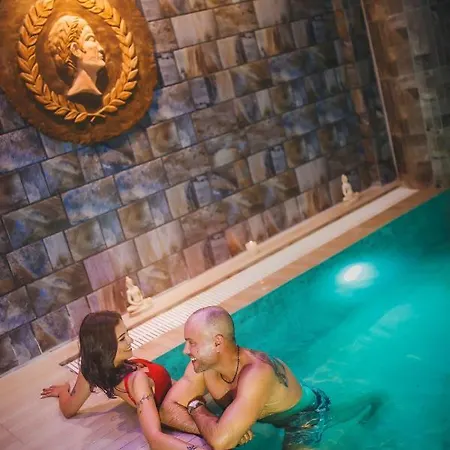 Διαμέρισμα Cozy Two Bedroom In Caesar & Spa, Long