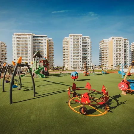 Cozy Two Bedroom In Caesar & Spa, Long