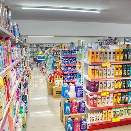 Cozy Two Bedroom In Caesar & Spa, Long *