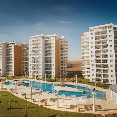 Cozy Two Bedroom In Caesar & Spa, Long Διαμέρισμα *