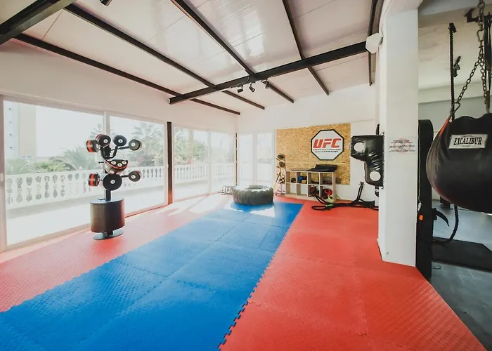 公寓 Cozy Two Bedroom In Caesar & Spa, Long *