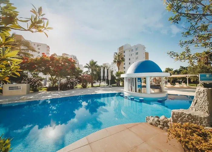 Cozy Two Bedroom In Caesar & Spa, Long